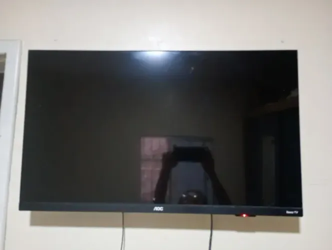 TV AOC 32 POL