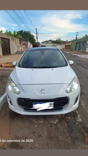 Peugeot 308 Allure 2.0 Flex 16V 5P Mec. 2013
