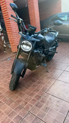 zontes S 350 - 41cv - 2700kms rodados