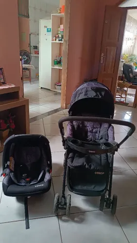 Kit Carrinho + Bebê conforto Cosco