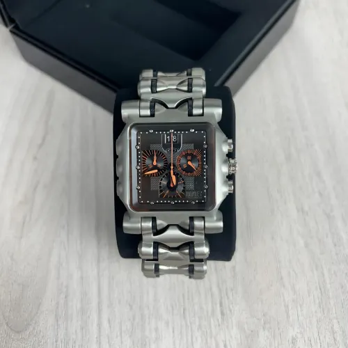 Oakley Judge Titanium Cronógrafo Preto e Laranja 50mm Novo