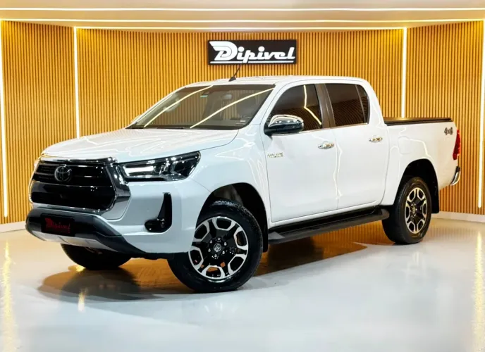 Toyota Hilux CD SRX 4X4 2.8 TDI 16V Diesel Aut. 2023