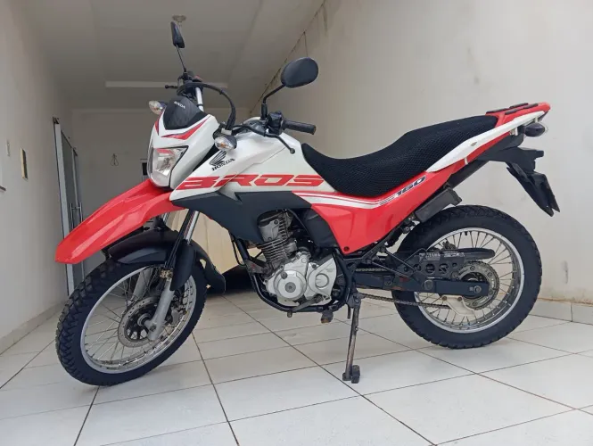Vendo Moto 2019 Bros 160