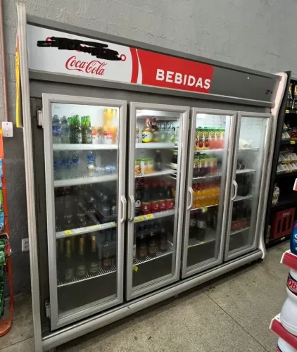 Freezer expositor 4 portas