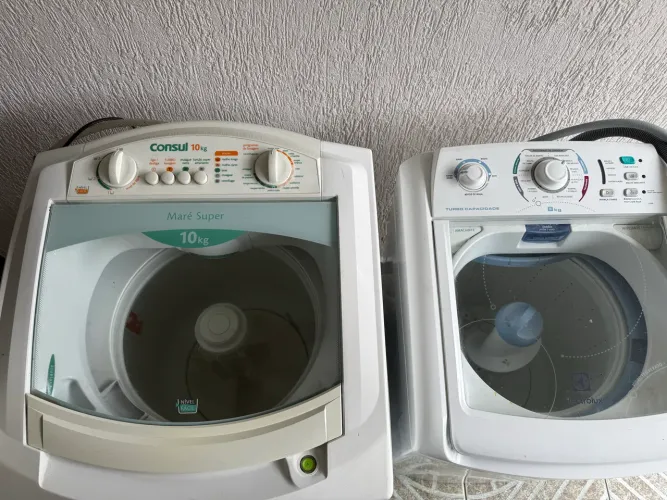 Máquina de lavar roupa 10 e 8 kg para consertar