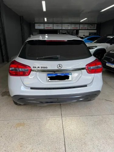 Mercedes-Benz GLA 200 Adv. 1.6/1.6 TB 16V Flex Aut. 2015