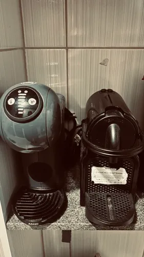 Cafeteira dolce gosto e nespresso