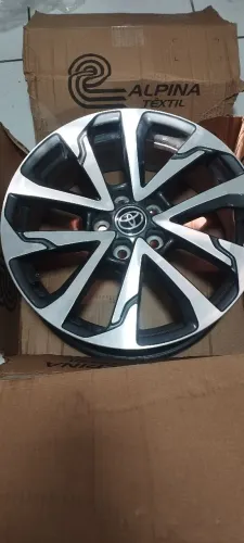 Roda Toyota Corolla Cross XRE original
