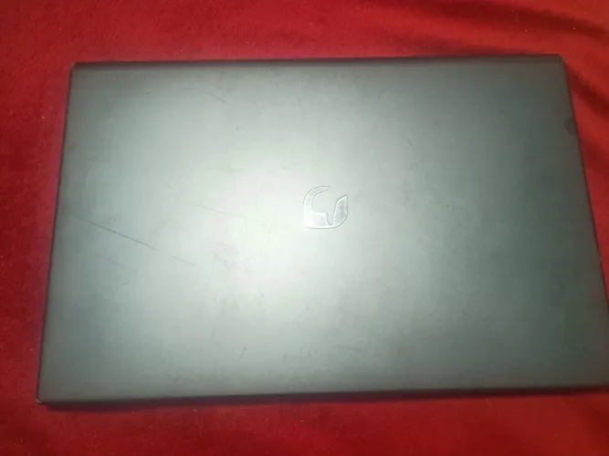 Notebook Positivo (com defeito)