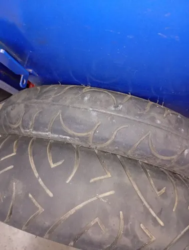 Pneu dianteiro e traseiro aro 17 Twister fazer dianteiro e traseiro