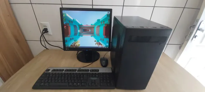 PC completo,Core I3 3°, 8GB,SSd 120Gb,Tela 17pol,wifi