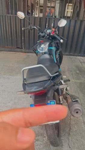 Vendo essa mota urgente 