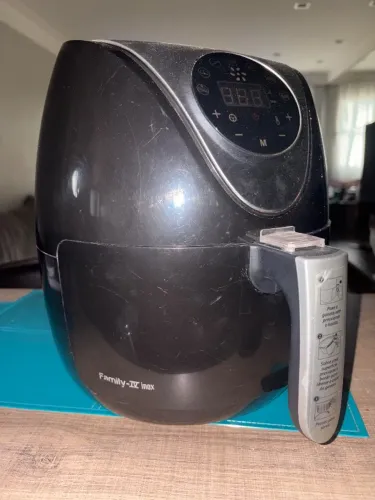 Fritadeira Elétrica Air Fryer com defeito