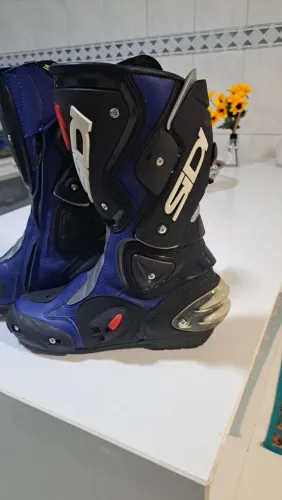 Bota motociclista