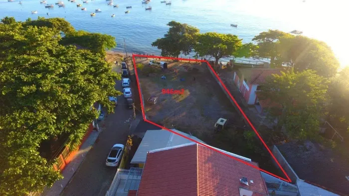 Terreno Exclusivo Frente Mar na Praia do Cascalho, com o por do Sol mais bonito da região 