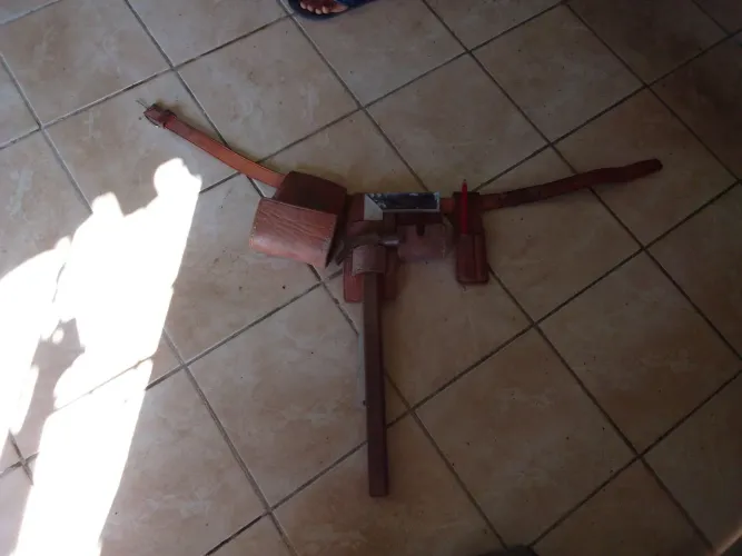Martelo ei casarpa de carpinteiro