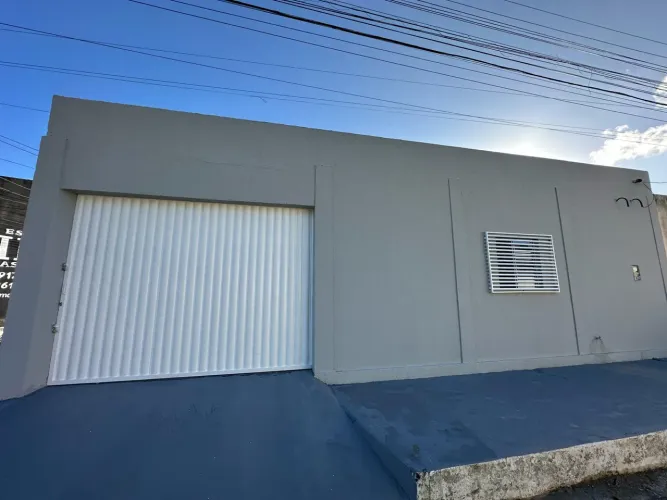 Alugo galpão no Benedito bendes vizinho a Ambev