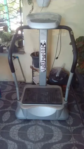 Plataforma vibratória charger