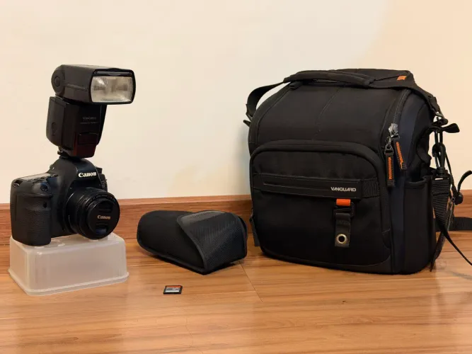 KIT CANNON 6D + Flash + Bag