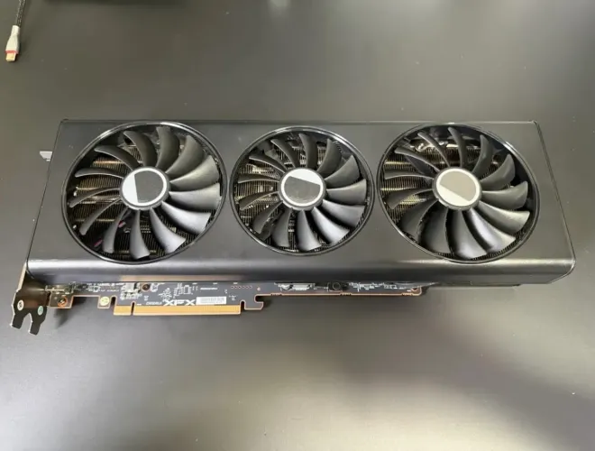 Placa de Vídeo AMD Radeon RX 7800 XT 16GB XFX QUICK 319