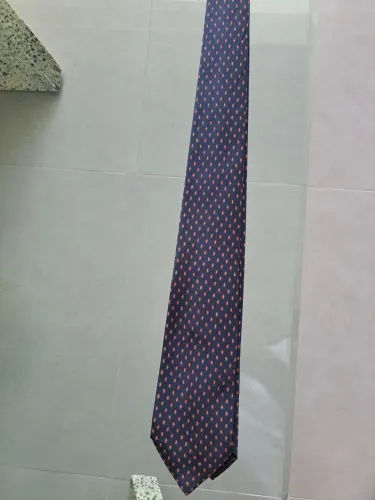 Gravata Christian Dior comprada em Paris !