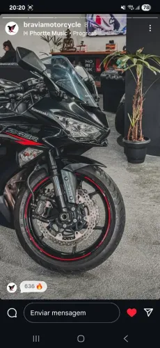 Vendo ZX6R 2020 - The Black Ninja. Apenas 8000 km