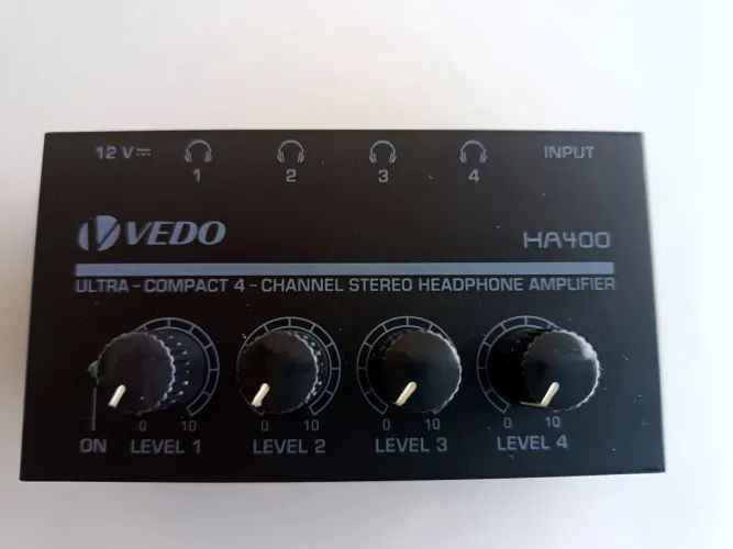 Amplificador de Fones de Ouvido Vedo