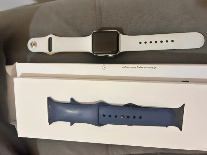 APPLE WATCH SERIE 3 NOVO BATERIA SAÚDE 100% USADO POUCO SEM RISCOSPERCELO CARTÃO 