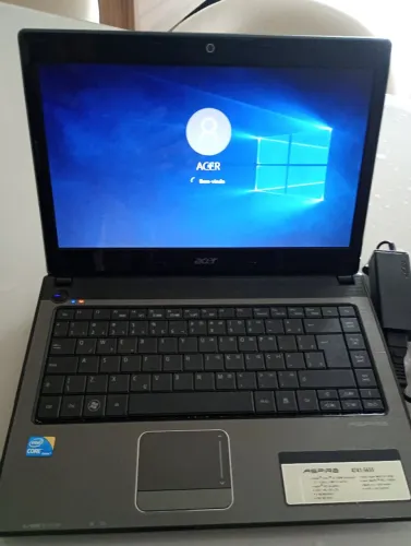 Notebook Acer i3