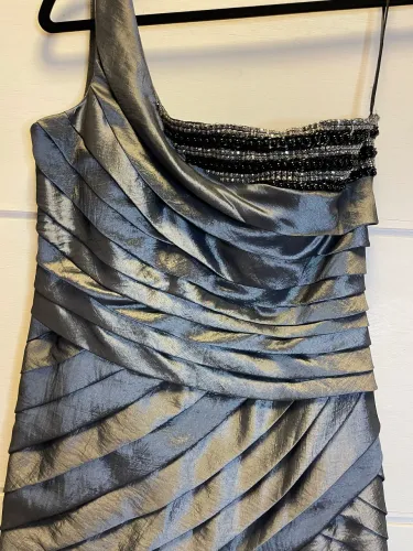 VENDO VESTIDO DE FORMA - CASAMENTO-FESTA 