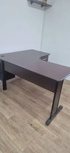Mesa em L