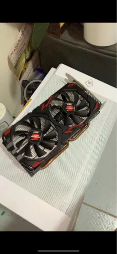 Placa de vídeo rx580 pra vende em perfeito estado 