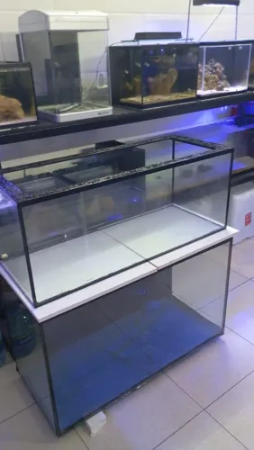 Aquário de um metro