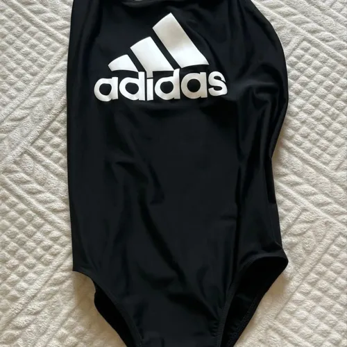 Maiô Adidas