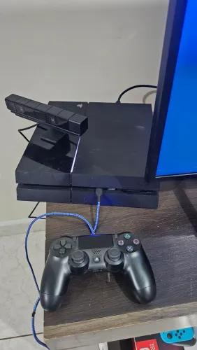 Playstation 4 500Gb Com camera