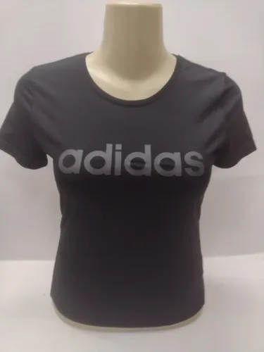 Camiseta esportiva Adidas feminino Tam G