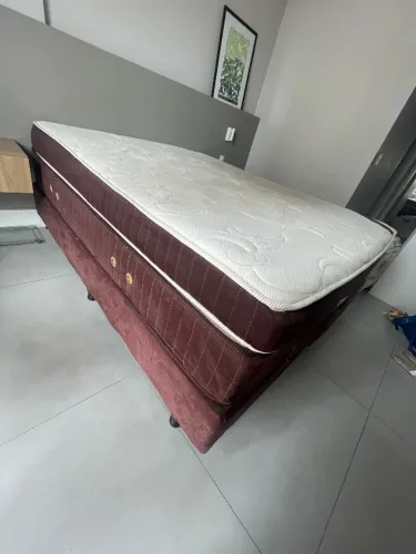 Cama Box Queen Ortobom Bellona 2 colchões ortobom
