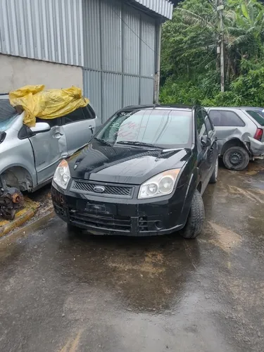 SUCATA BAIXADA NO DETRAN, EXCLUSIVA PARA VENDA DE PEÇAS. 