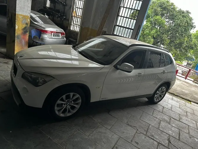 sucata bmw x1 para retirada de peças!!!!!!