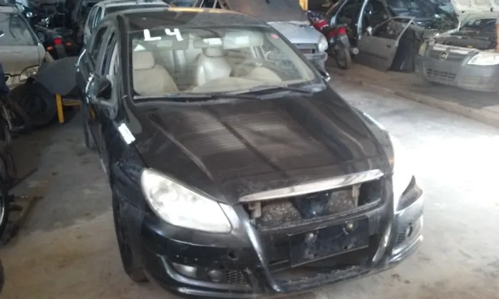 Sucata de Chery Cielo 1.6 Hatch 2011 - Somente para peças