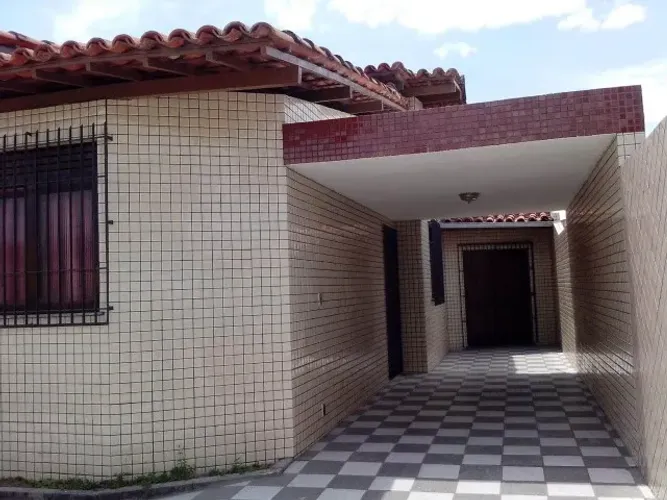 Vendo casa Muchila 1 - R$ 500.000,00 -Feira de Santana