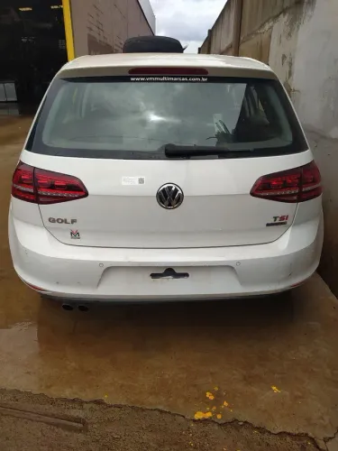 Sucata VW Golf 1.4 TSI 2014 Highline automático