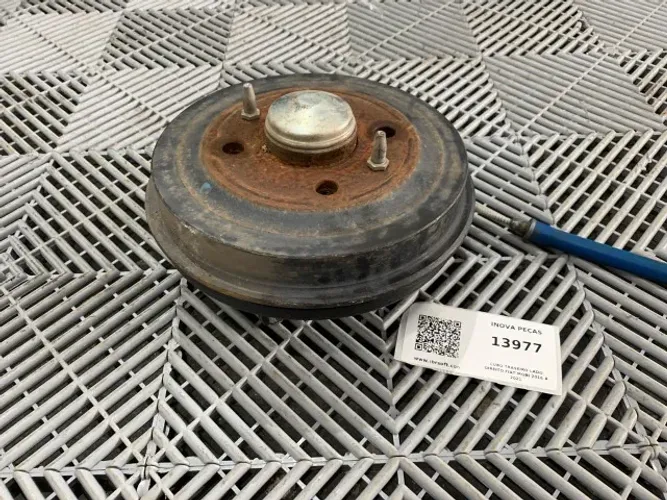  Cubo traseiro lado direito Fiat Mobi 2016 a 2021 13977