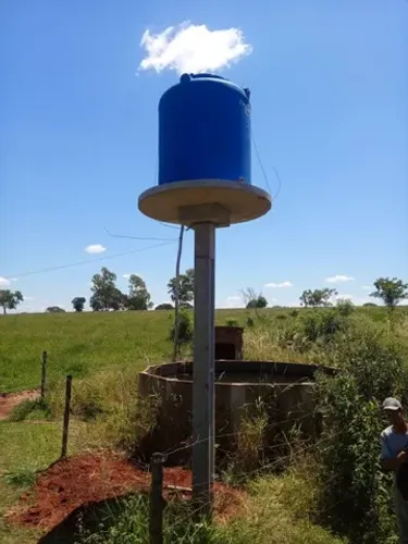 Base para reservatório de água