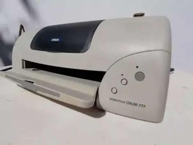 Impressora Epson Stylus color 777