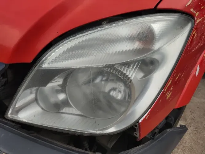 Farol Lado Esquerdo Mercedes Sprinter 415 2012/2016 LE