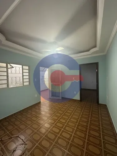 Casa de 02 dormitórios à venda no Bairro Vila São Miguel em Rio Claro