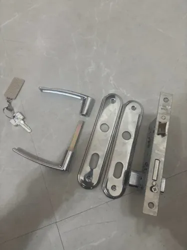 Kit de Fechadura para Porta - Novo