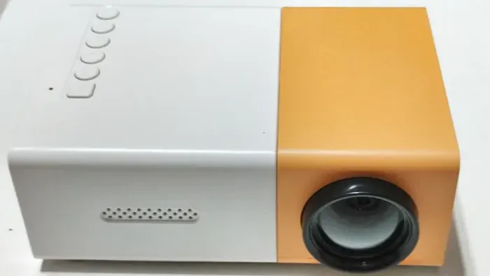 Mini Projetor Portátil Yg300 Amarelo 