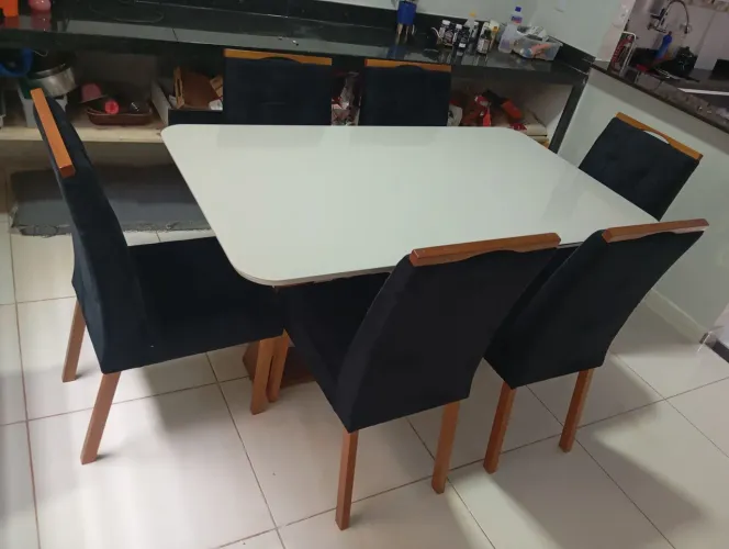 Mesa de jantar com 6 cadeiras soberana tecido veludo preto